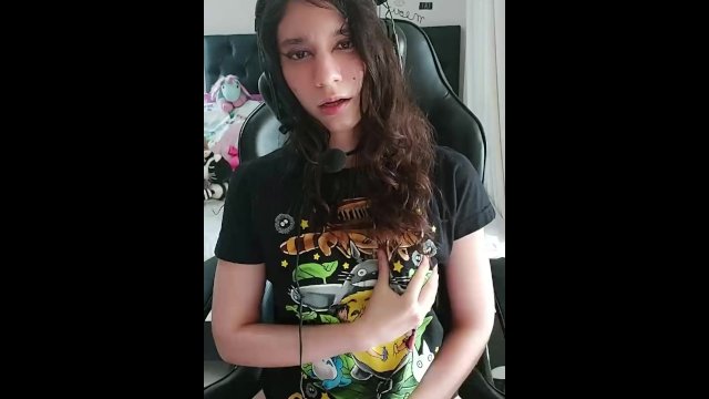 Relaxing before streaming