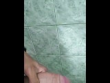 Man ends up giving himself a nice cumshot in the shower