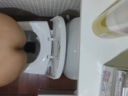 Preview 3 of Do you want to see María peeing in the morning?