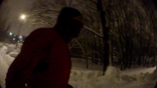 冬の雪と走る