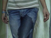 Preview 5 of 18 year old gay teenager pissed his jeans.