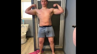 Для людей, которые любят мускулы и латиноамериканцев