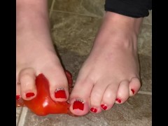 Squishing a Tomato with my TOES. BF put the phone down and fucked me in the kitchen right after this