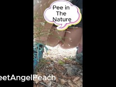 pee outside - Screenshot 5 of 16 - Girls Peeing