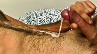 Pulsierender Penis in Nahaufnahme – lange Kante