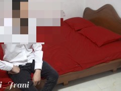 مدیر مد.رسه به ما.در دانش آ.موزش میگه پس.رت حرفای جنسی میزنه تومد.رسه مادر هم میگه...(مکالمه فارسی) - Screenshot 1 of 16 - ایرانی