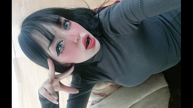 Fingering my clit until i cum