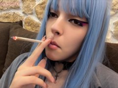 Alternative Cute Girl Smoking a cigarette (full vid on my 0nlyfans/ManyVids)