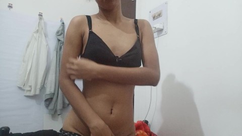 Sri lankan Girl Pussy Show