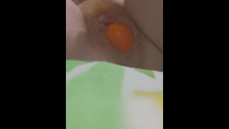 Набиваю СЕБЯ клементинами