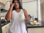 Preview 1 of Stepmom tríes to make breakfast and ends up eating her stepson’s cock