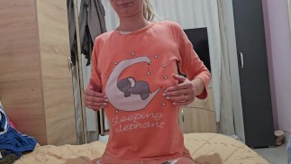 (پورنو فارسی) Я привел домой свою иранскую секретаршу, и она сосала мой член