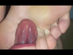 Teasing urethra with her toenails and cumming on her soles