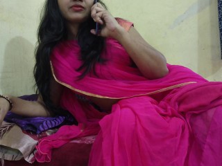 インドの熱い女の子の猫はセックスの後に吸う