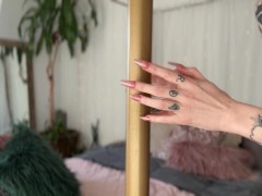 Nail Tapping Compilation - Screenshot 1 of 16 - Nail