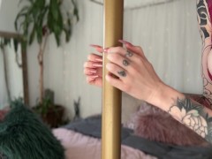 Nail Tapping Compilation - Screenshot 2 of 16 - Nail Tapping