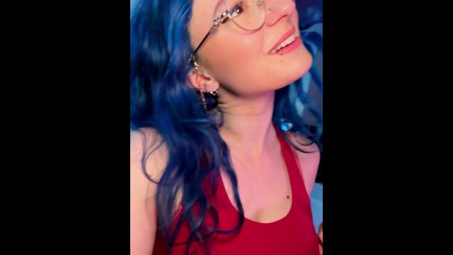 Je Veux Juste Trouver un Mec Qui Veut Bien me Baiser!! - un Fan Vient me Baiser Fort