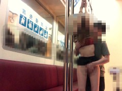 スレンダー美女が男に電車内で身体中を触られて、脱がされてビチョビチョになったオマンコを高速手マンされて感じまくり♡ 16/16