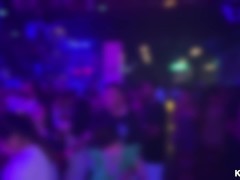 Трахнул  сексуальную девку во все щели в туалете ночного клуба - Screenshot 1 of 16 - Public