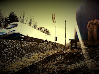 Arriesgado, Espontáneo, Flasheo De Polla y Disparador Del Tren.