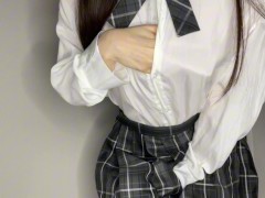 ノーブラノーパンで学校に…乳首勃起してしまって発情オナニー♡　18歳日本人　素人 - Screenshot 4 of 16 - クリトリス
