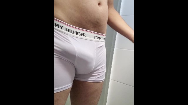 Banho de cueca branca