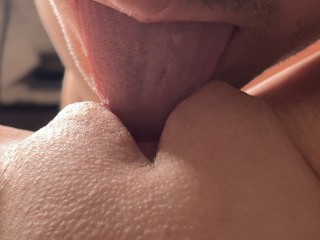 PUSSY EATING CLOSE UP! My boyfriend makes me orgasm with his fast tongue. 4K, POV Video