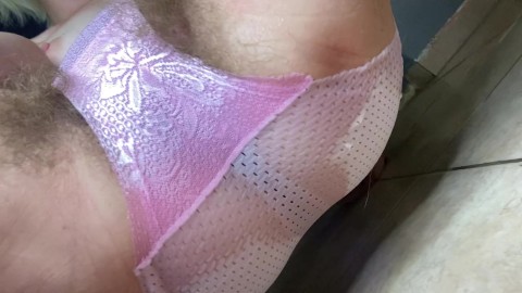 closeup sharp 60 fps pissing fetish video . sitting on the floor and pissing myself in the panties