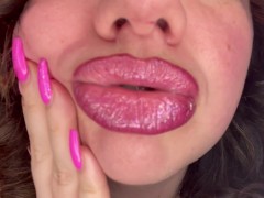 Pouty - Screenshot 3 of 16 - Kiss