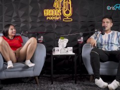 A Jenifer Play se la Chupa su Esposo Delante Mio | Crispasquel