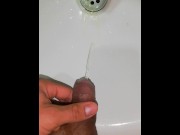Preview 1 of Desperate young man pissing pleasurably, I can't reach it and urinate in the sink