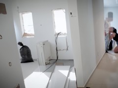 Housewife with architect. Husband working away. - Screenshot 9 of 16 - Kneeling Blowjob