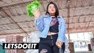 Hot MILF Xiomara Soto opgepikt voor geöliede neukbeurt - LATINA MILF