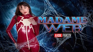 Wenn du Lana Smalls als MADAME WEB hilfst, kannst du auf einen der heißesten und wildesten Ficks hoffen