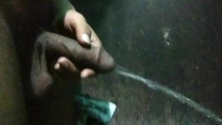 ТОЛСТЫЙ ЧЛЕН ДРОЧИТ ПИСАЮЩИЙ МУЖСКОЙ СКВИРТ 🍆💦