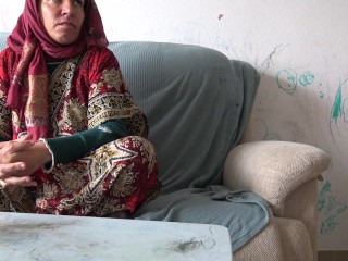 This Turkish Muslim woman is CRAZY !!! She loves big black cock !!!