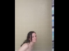 Taking a bubble bath - Screenshot 14 of 16 - Bubble Bath