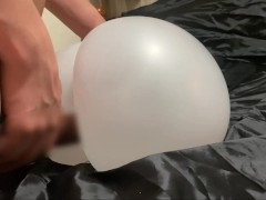 大量に中出しして精子が逆流してきちゃった。射精したのにまた挿れちゃうの！？ - Screenshot 3 of 16 - Creampie
