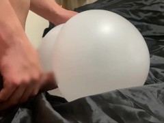 大量に中出しして精子が逆流してきちゃった。射精したのにまた挿れちゃうの！？ - Screenshot 5 of 16 - Fucking Pocket Pussy