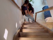 Preview 6 of Jeg opdager, at min steddatter og hendes veninde knepper i hemmelighed på trapperne.