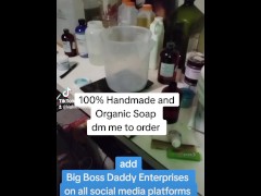 Making Soap - Screenshot 1 of 16 - Black