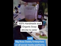 Making Soap - Screenshot 5 of 16 - Black