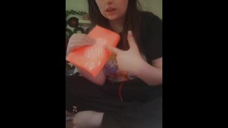 拆箱你们的礼物！！