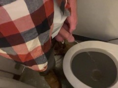 Plane piss in workboots