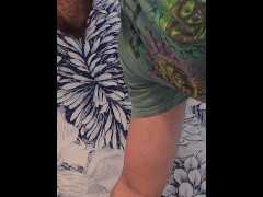 Quick Break Nut - Screenshot 1 of 16 - Jerk Off