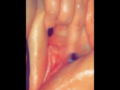 Playin with this phat wet pussy💦 - Screenshot 15 of 16 - Fingering
