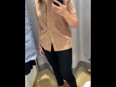 Best outfit for flashing titties! - Screenshot 1 of 16 - Changing Room