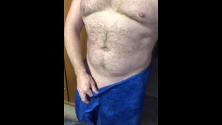 Dick Flash Towel Drop Then A Fleshlight Fuck Cumming All Over The Towel