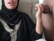 Preview 3 of muslim milf meets one of her fans in London