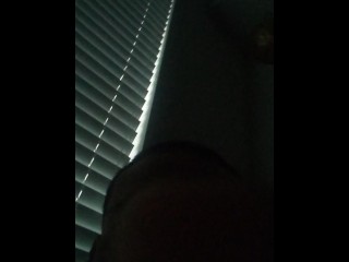 Старайтесь сохранять спокойствие во время мастурбации